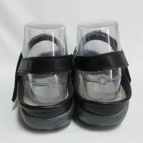 Naot Black Leather Size 9/40 Women's Mary Janes Rari Shoes - Picture 5 of 10